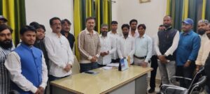 Read more about the article मुस्लिम संगठन के प्रतिनिधि मंडल आजसू प्रमुख सुदेश महतो से की मुलाकात, मुस्लिम समाज के लंबित मुद्दे को लेकर हुई बातचीत….